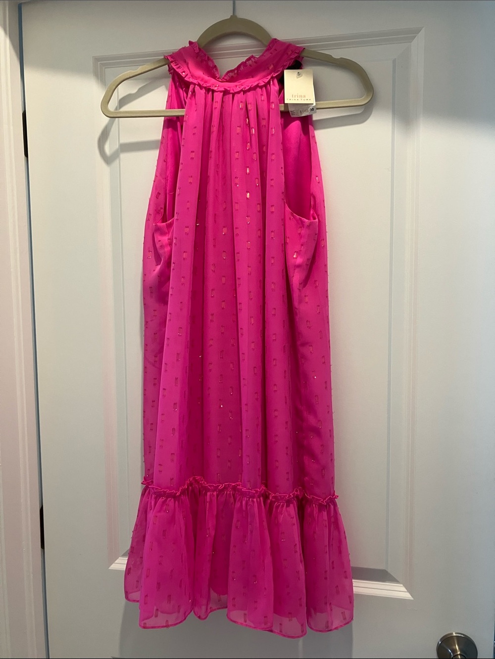 Trina Turk Hot Pink Ruffle-Hem lined, high neSleeveless Just above the knee Dres